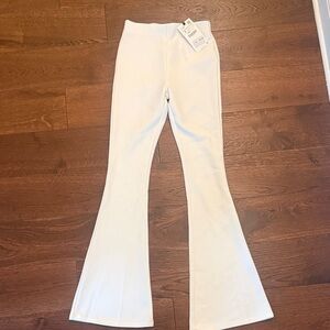 Zara White Women’s Flare pants